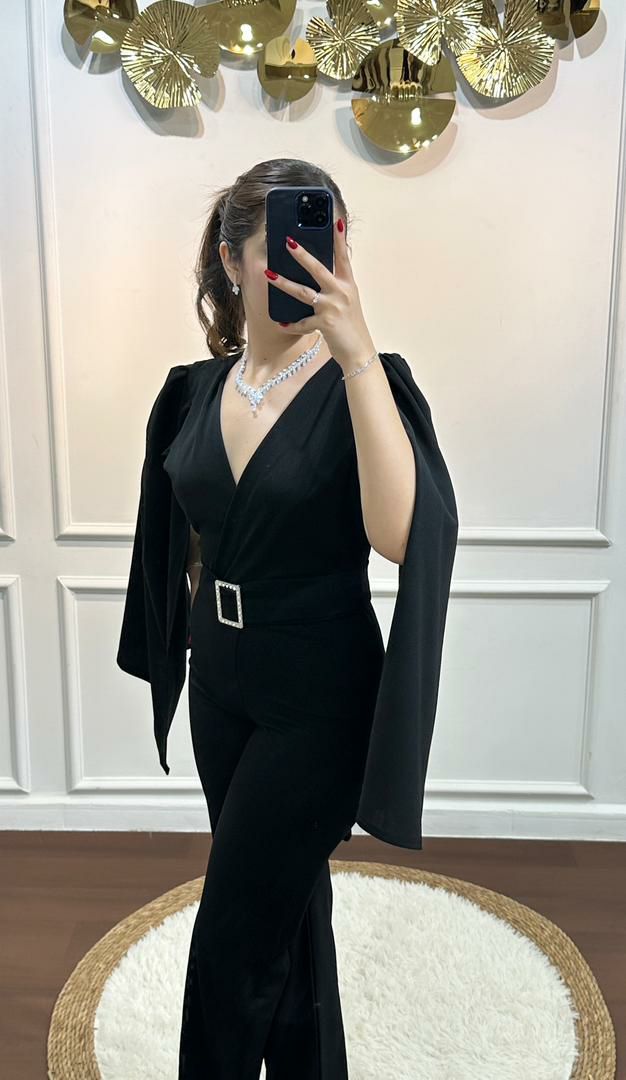 JUMPSUIT 01